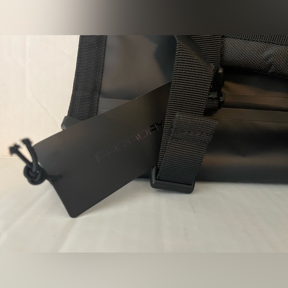 Waterproof Faraday Dry Bag - 17L Backpack - Picture 10 of 14